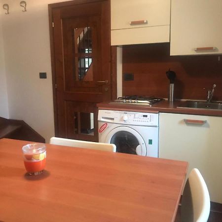 Apartment Just Close To The Lake In Беладжо Екстериор снимка